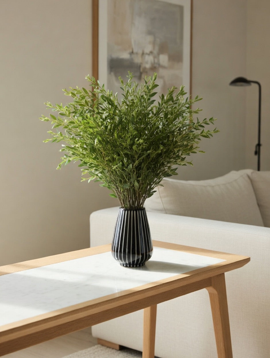 Parvofolia Eucalyptus Stems – Feathery Botanical Greenery